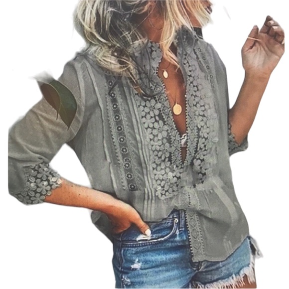 Plunge Half Sleeve Crotchet Lace Splicing Blouse - Picture 3 of 3